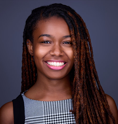 Headshot Jana Ponder