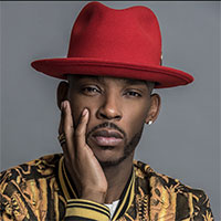 Jona Biddle headshot