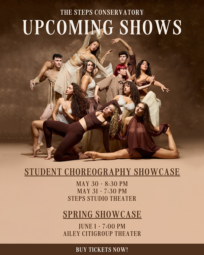 Steps Conservatory Dancers in a large group