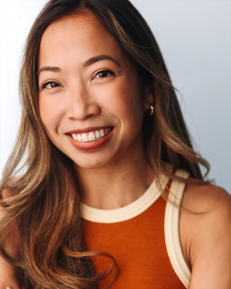 Christine Flores headshot