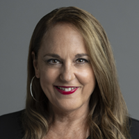 Headshot: Nan Giordano