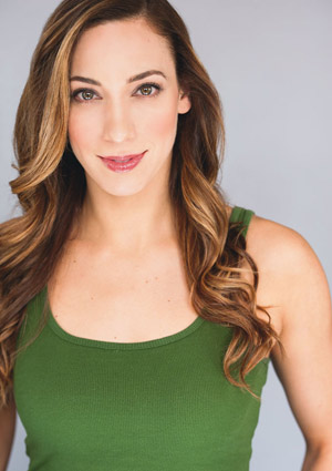 Headshot Erin Kernion