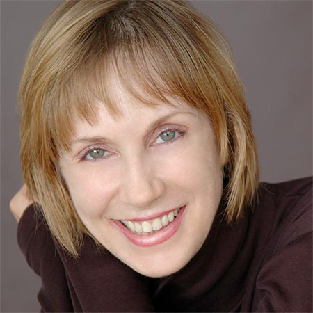 Headshot Diane Laurenson