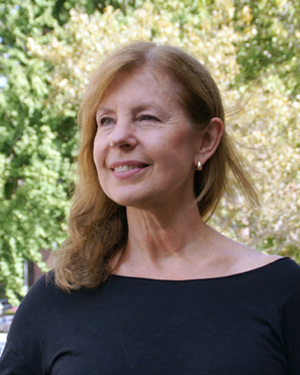 Headshot Cathy McCann