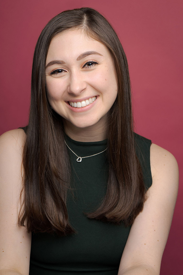 Headshot: Sydney Burtis