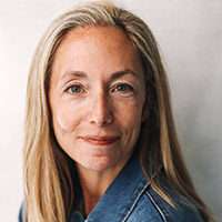 Headshot: Lakey Wolff