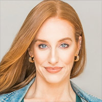 Headshot: Natalie Reid