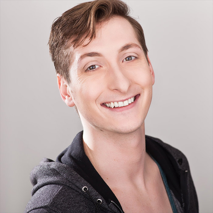 Dougie Robbins headshot