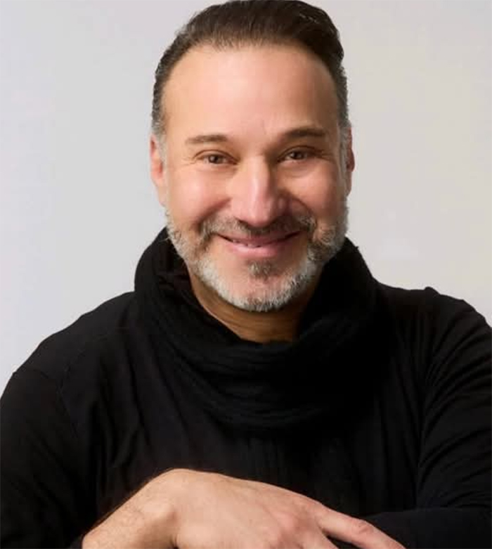 Vincent Sandoval headshot