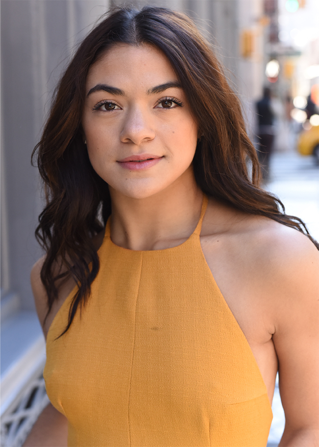 Natalia Nieves-Melchor headshot