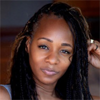 Eboni Osavio headshot