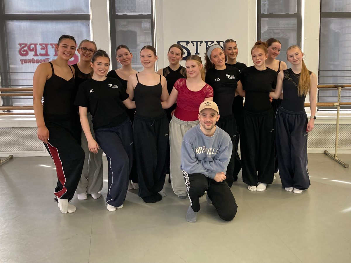 Group dance class visit from Travelbound UK/East Sussex College with Steven Blandino 3/2/26