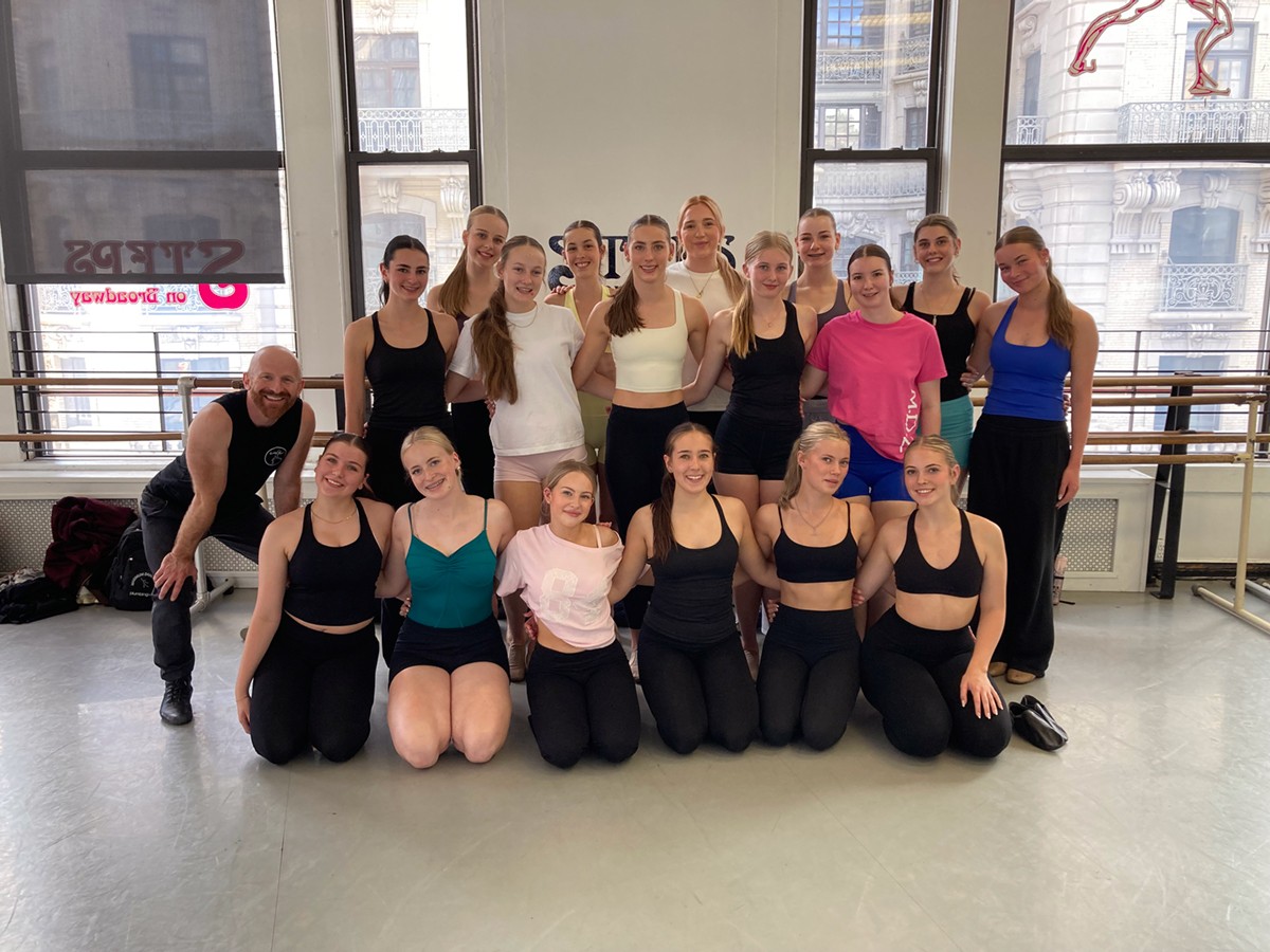 Group dance class visit from She Shines On-AMJAZZ & Maximum Dance Zone with Chip Abbott 4/7/26