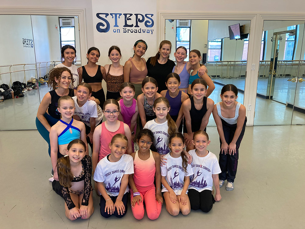 Group dance class visit from Educational Performance Tours-Synergy Dance with Tracie Stanfield 6/7/26