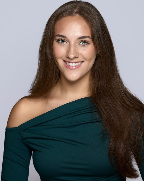 Liv Elswick Steps Conservatory Alum Liv Elswick
