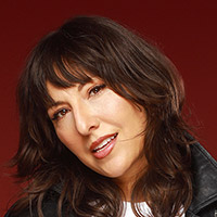 Headshot: Cat Rendic