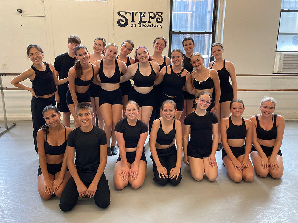 group dance class visit from Beyond the Stage with Akina Kitazawa 8/21/26